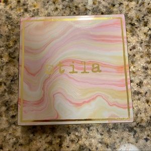 stila color correcting concealer palette